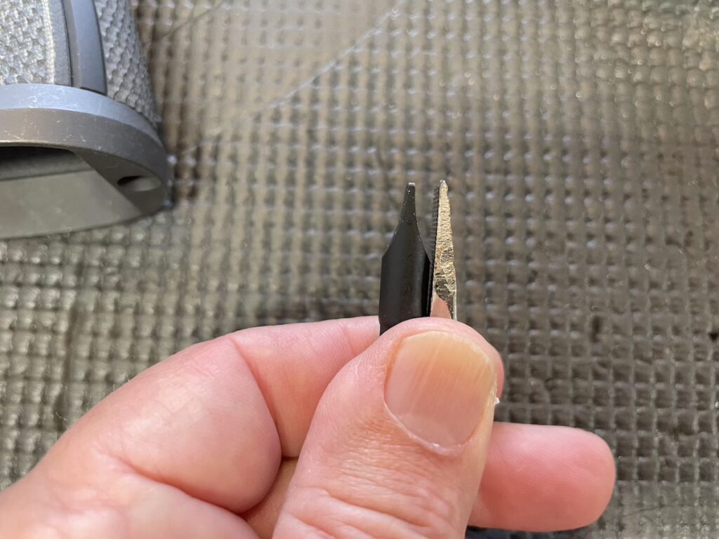 hollow ground screwdriver vs standard screwdriver