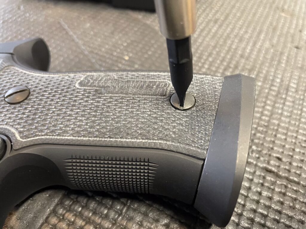 proper screwdriver fit