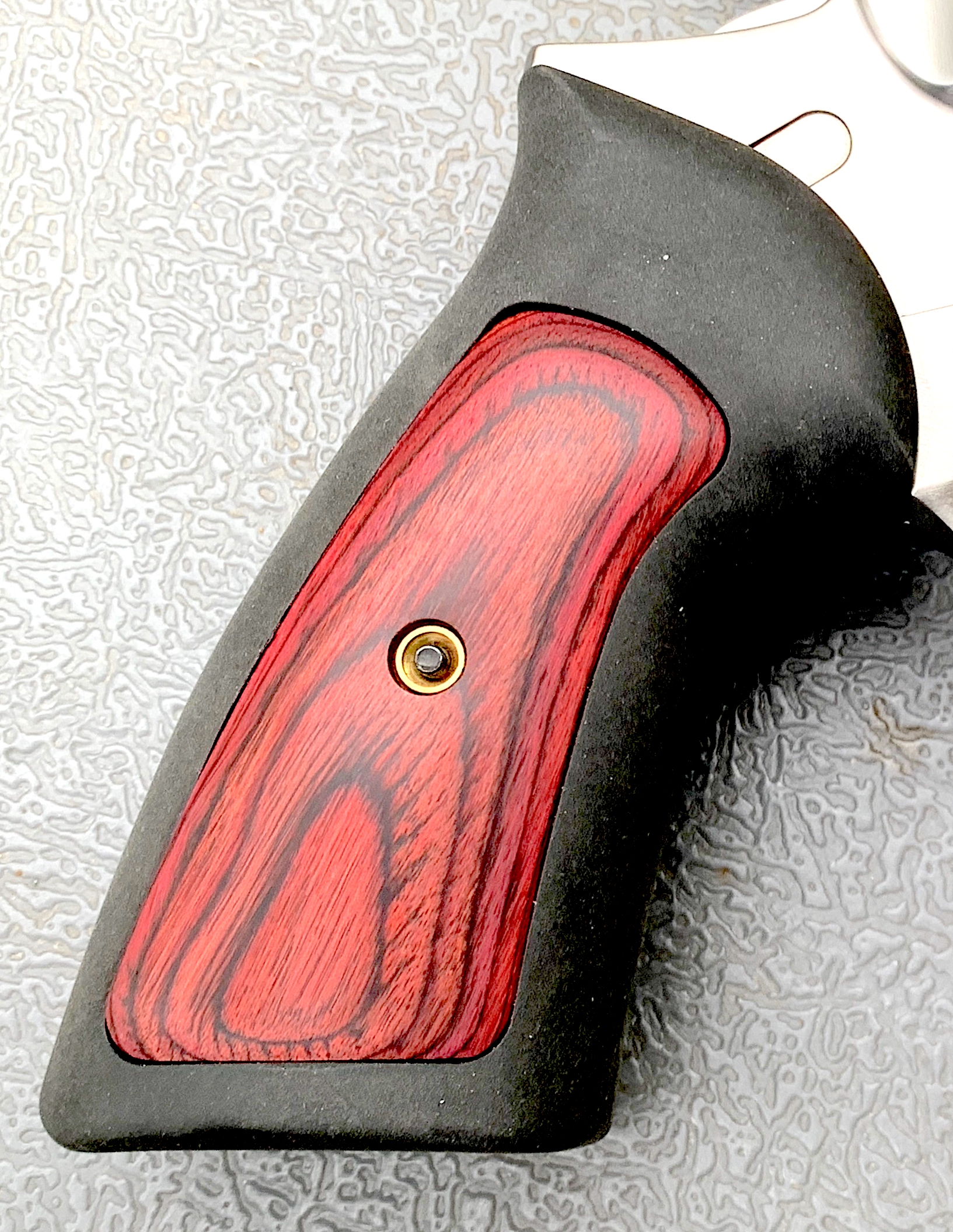 Ruger-GP100-grip