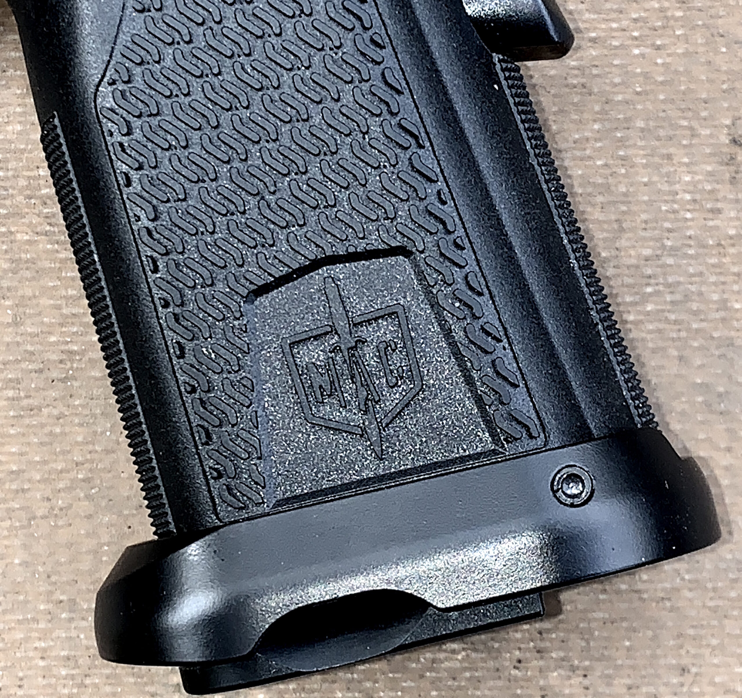 MAC-9-DS-Duty-grip-logo MAC-9-DS-Duty-grip-logo