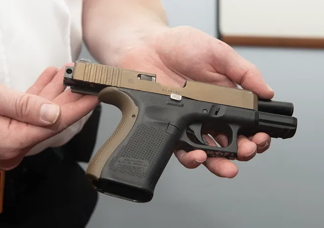 Akron Ohio Man Gets 10 Years for Illegal Glock Switch Akron Ohio Man Gets 10 Years for Illegal Glock Switch