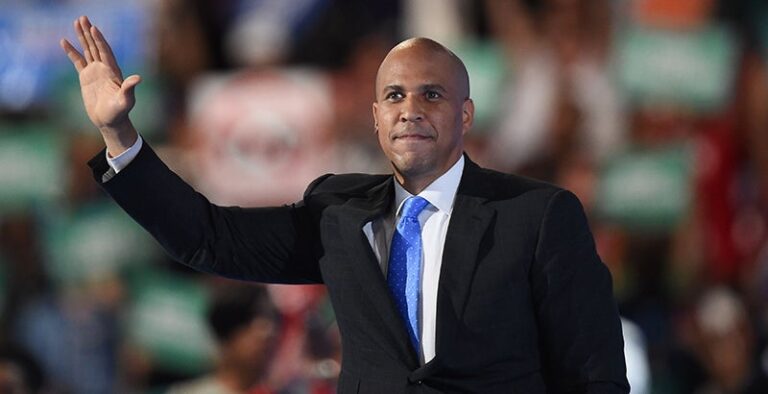 Senate Democrats Push Federal Gun Licensing Requirement